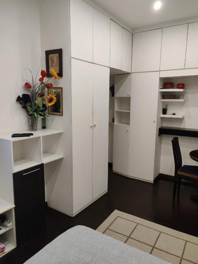 Slavija Square Apartment Cvetni Trg เบลเกรด ภายนอก รูปภาพ